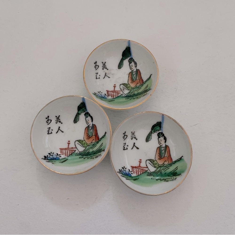 Vintage Japanese Mini Hand painted Bowls set of 3 Japan Ceramics